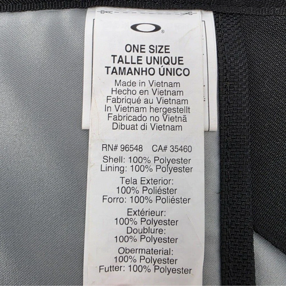 Oakley Vertical Messenger Pack 2.0 Blackout Tactical Outdoor Laptop Bag 17 Liter